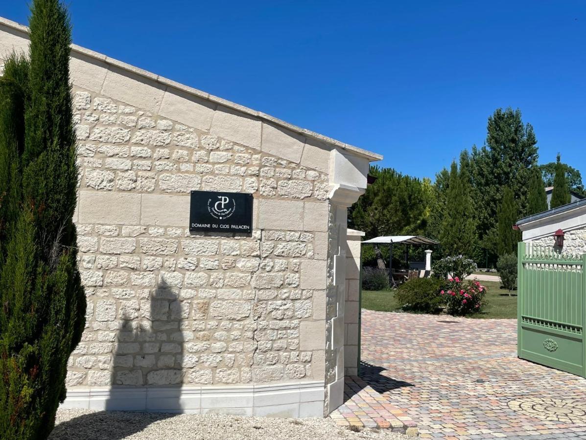 Domaine Du Clos Pallacien Paillé Exterior foto